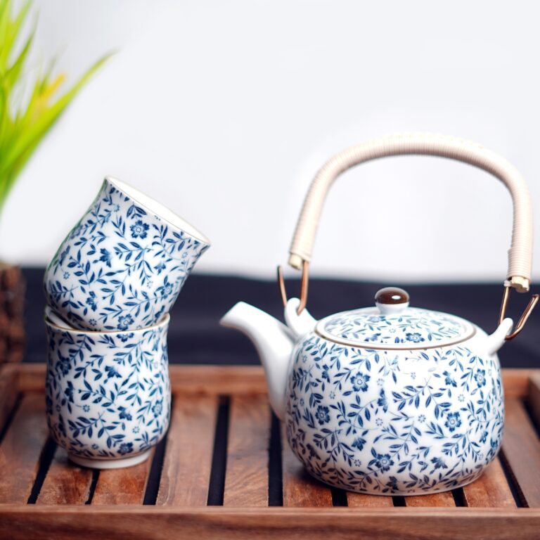 Nobana Aritayaki Tea Set