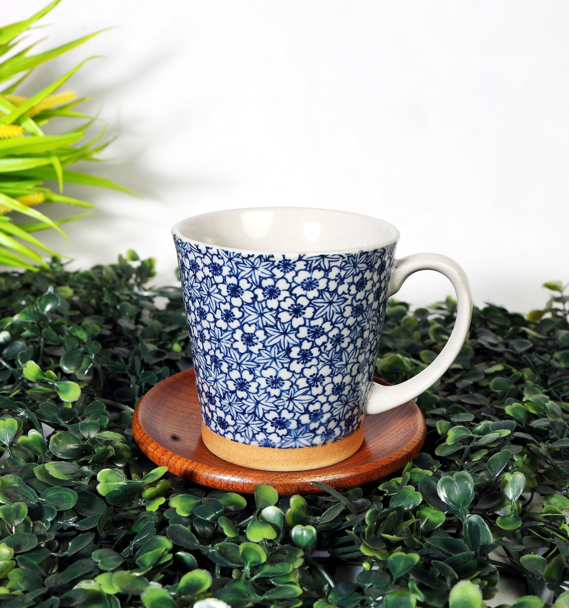 SAKURA MOMIJI Tea Mug